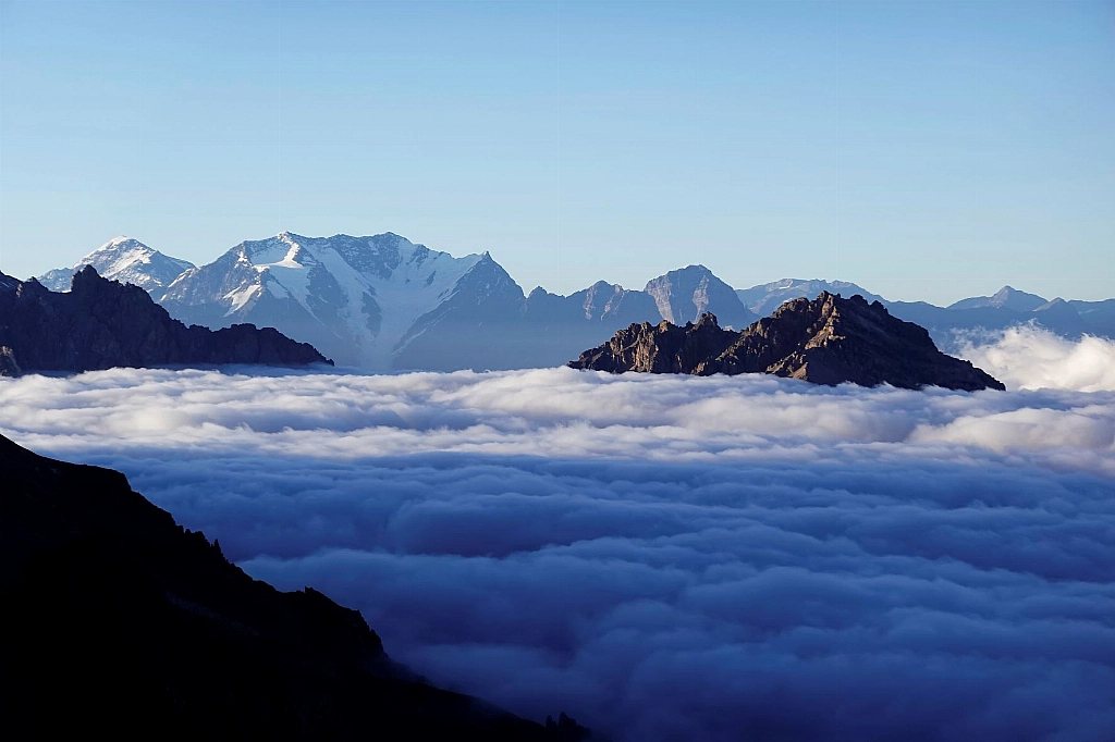 Cloud inversion on Aconcagua