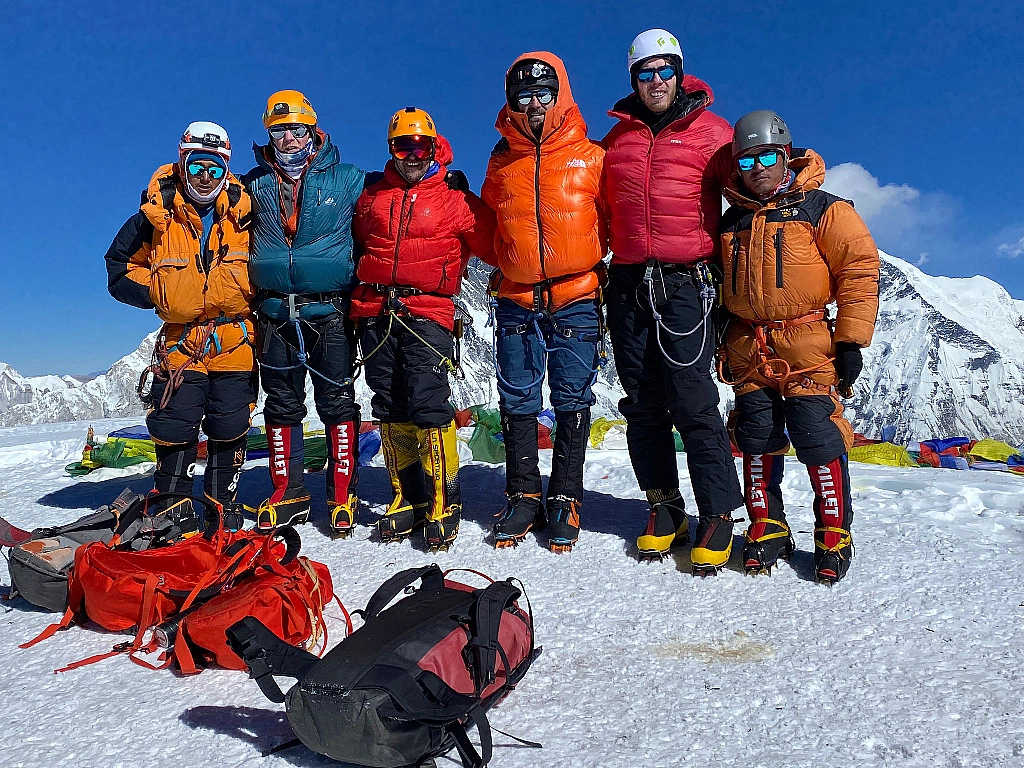 Summit of Ama Dablam 26 November 2023