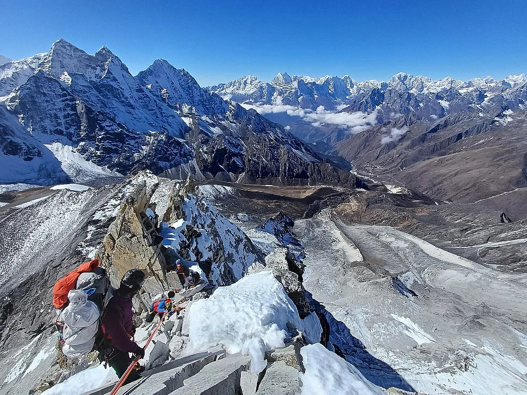 Ama Dablam 2024