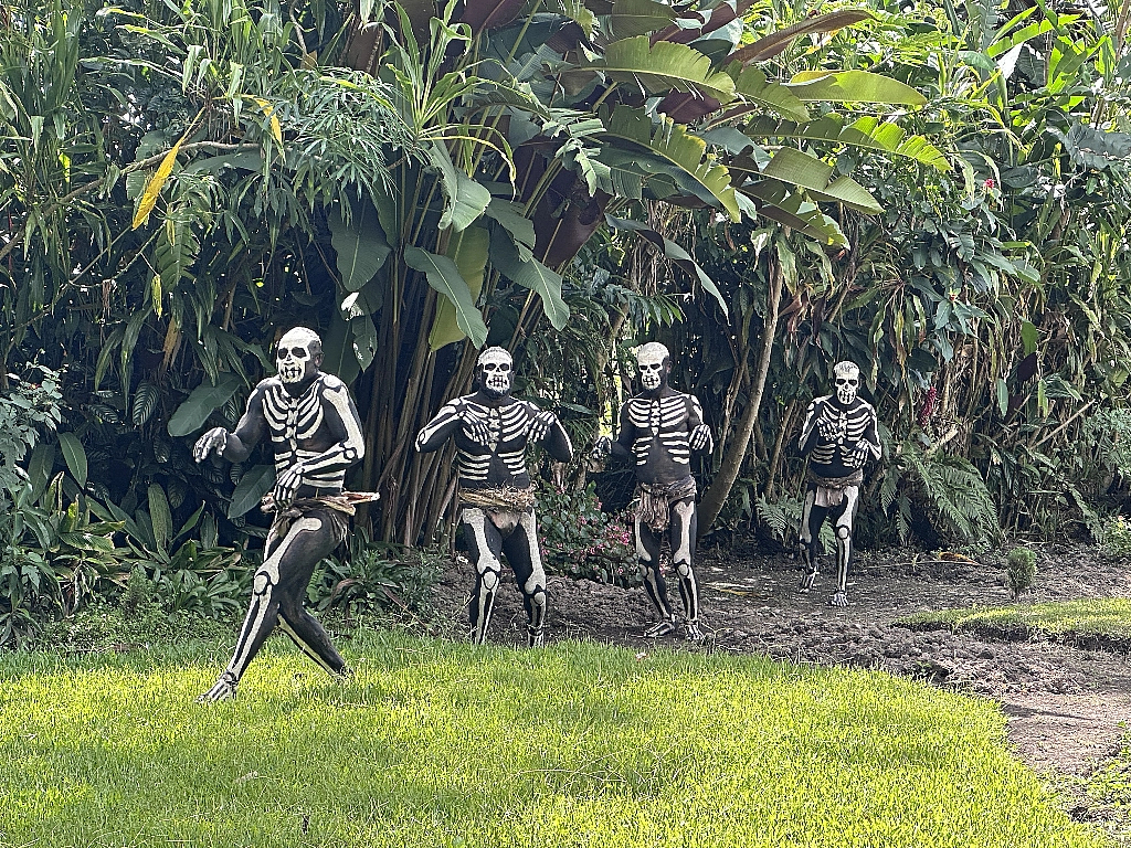 Mud men