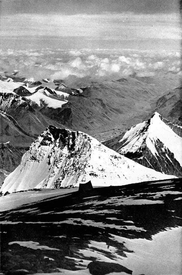 JG News :: Extract from Mount Everest 1938 - Tillman's attempt to summit